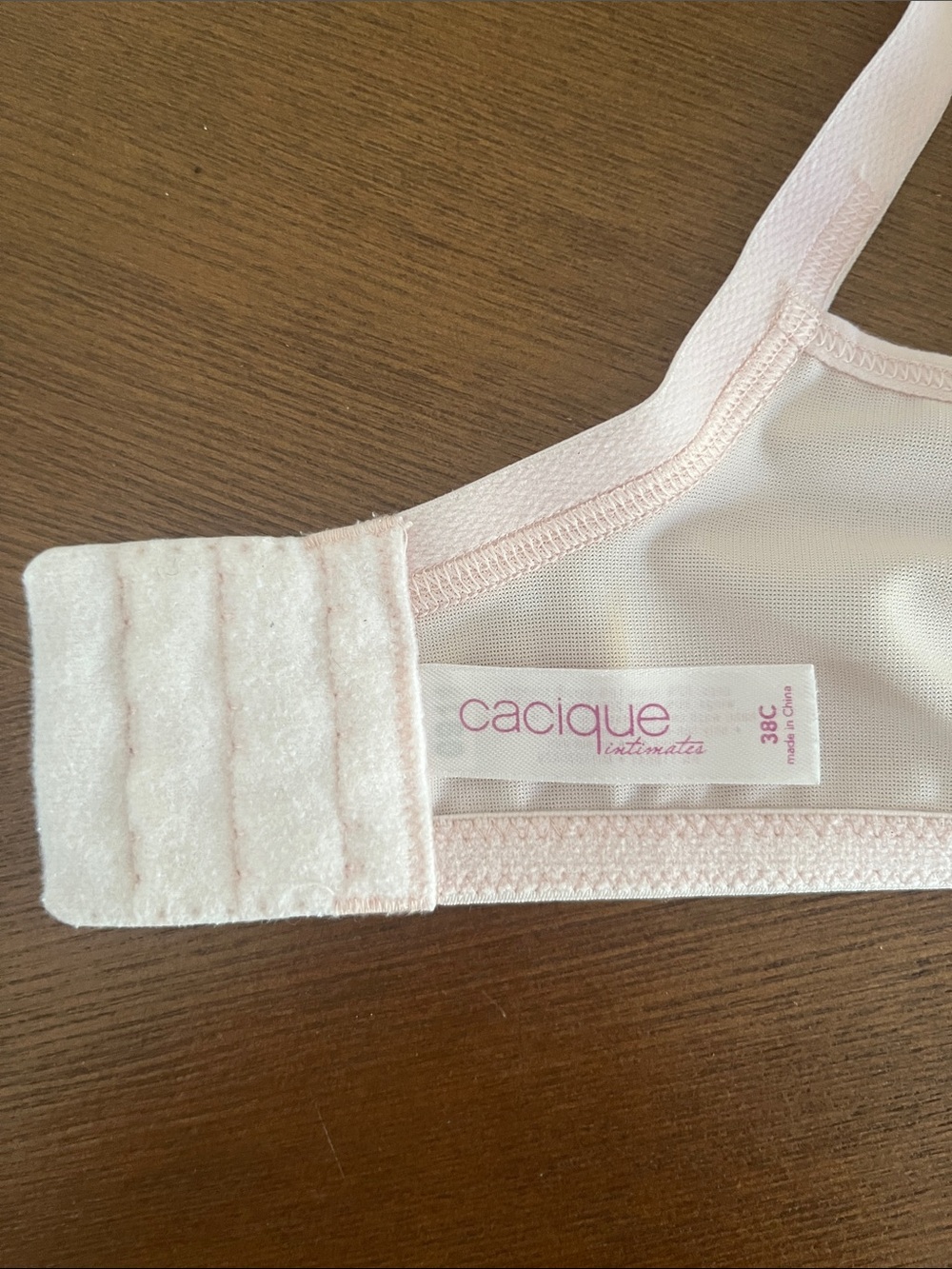 Cacique Soft Light Pink Bra with Underwire Lightly Padded Size 38C - Picture 5 of 6